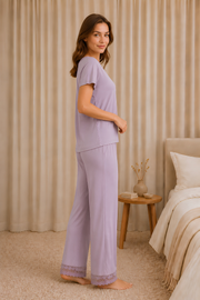 Vizon Kısa Kollu V Yakalı Lez Dantelli Viskon Pijama Takımı