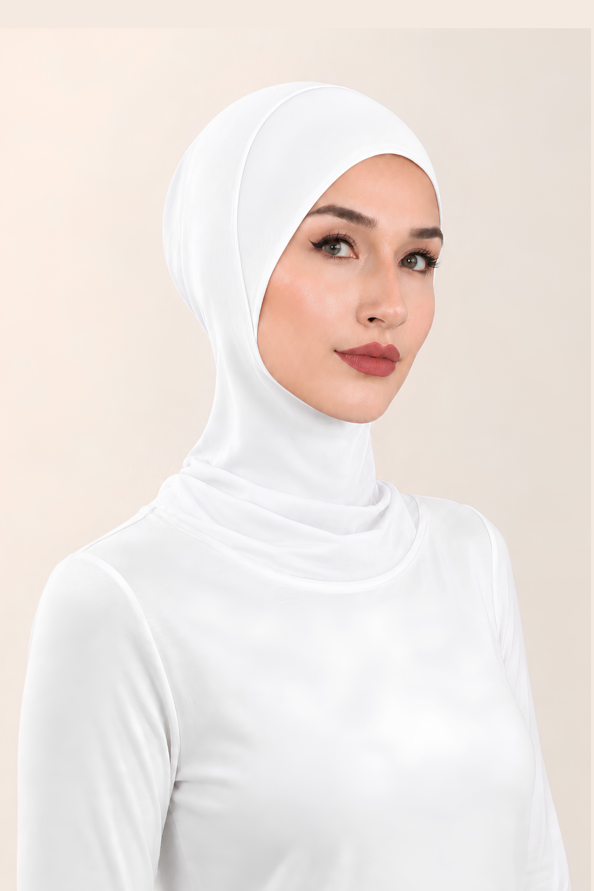 Pamuklu Boyunluklu Tesettür Hijap Bone ( Beyaz )